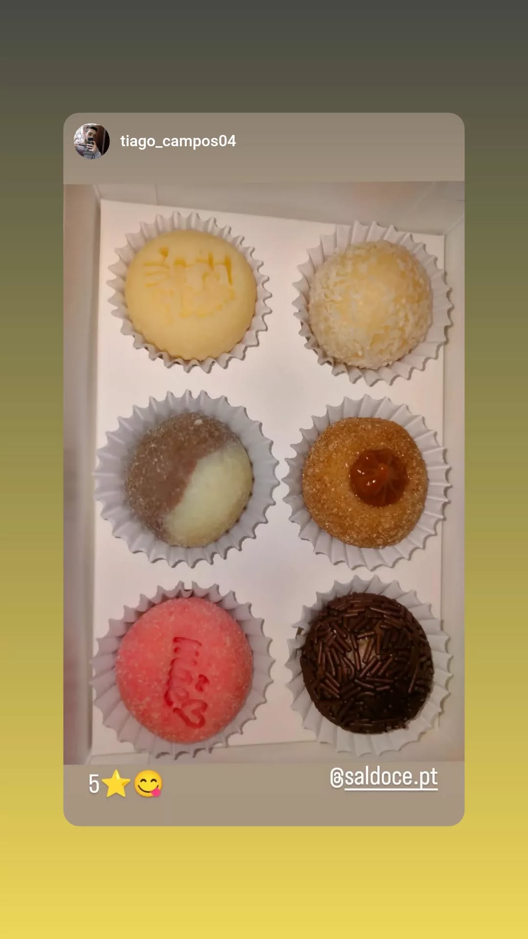 Caixa de brigadeiros variados