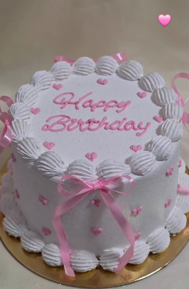 Bolo Happy Birthday